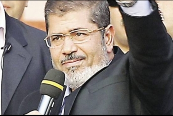  من نقيب المعلمين بالشرقية إلى الرئيس مرسي: سلام عليك يا رمز الثورة