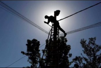  غدَا.. قطع الكهرباء عن 12 قرية بالحسينية