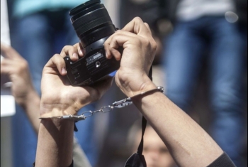  مؤسسة حقوقية تطالب نقابة الصحفيين بالسعي إلى الإفراج عن المعتقلين