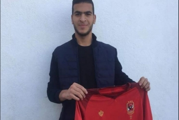  رسميًا.. الأهلي يضم لاعبًا فلسطينيًا لمدة 5 سنوات