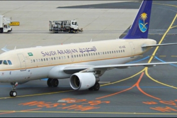  هبوط طائرة سعودية اضطراريا في مطار القاهرة