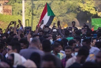  السودان.. الأمن يختطف مصابين من المستشفيات والكوادر الطبية تحتج