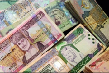  الدينار الكويتي يقترب من 60 جنيهًا.. تعرف إلى أسعار العملات العربية الإثنين