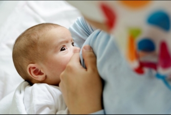  دراسة: الرضاعة الطبيعية تقوي ذكاء الأطفال