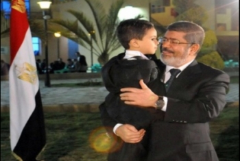  بعد استشهاد الرئيس الشهيد مرسي.. آلاف المعتقلين يضربون عن الطعام وإدارة السجن تلغي الزيارات